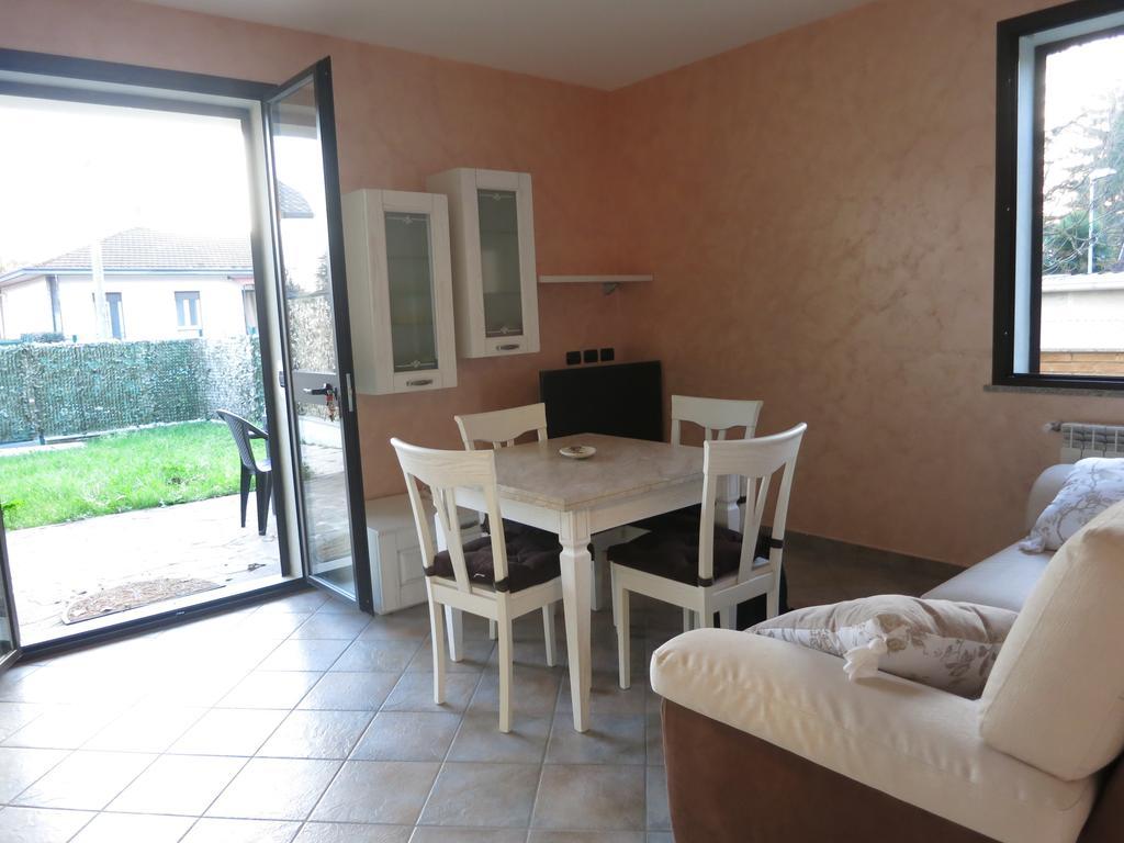 Appartamento Malpensa Rho Samarate Quarto foto